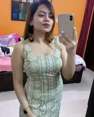 Call Girl in Pallavaram